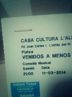 venidos a menos teatro